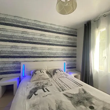 Jolie Pour 6 Pers., Proche Plage, Avec Wifi A - Fr-1-22-380
